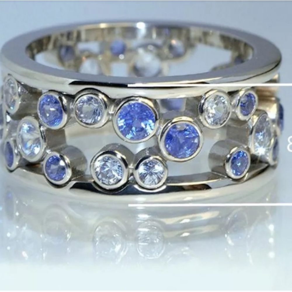 The Dot Modern floating 925 Silver filled round blue sapphire ring